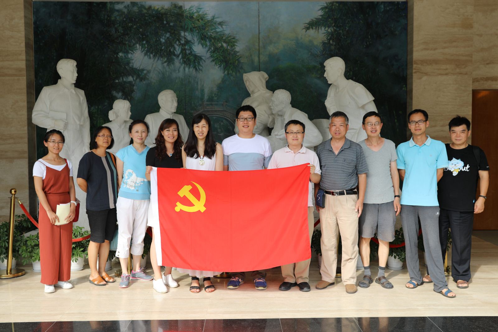 学习陈云五种精神，争做“两学一做”先锋 ——计算机科学与世俱杯sjb官网师生党员赴陈云纪念馆参观学习