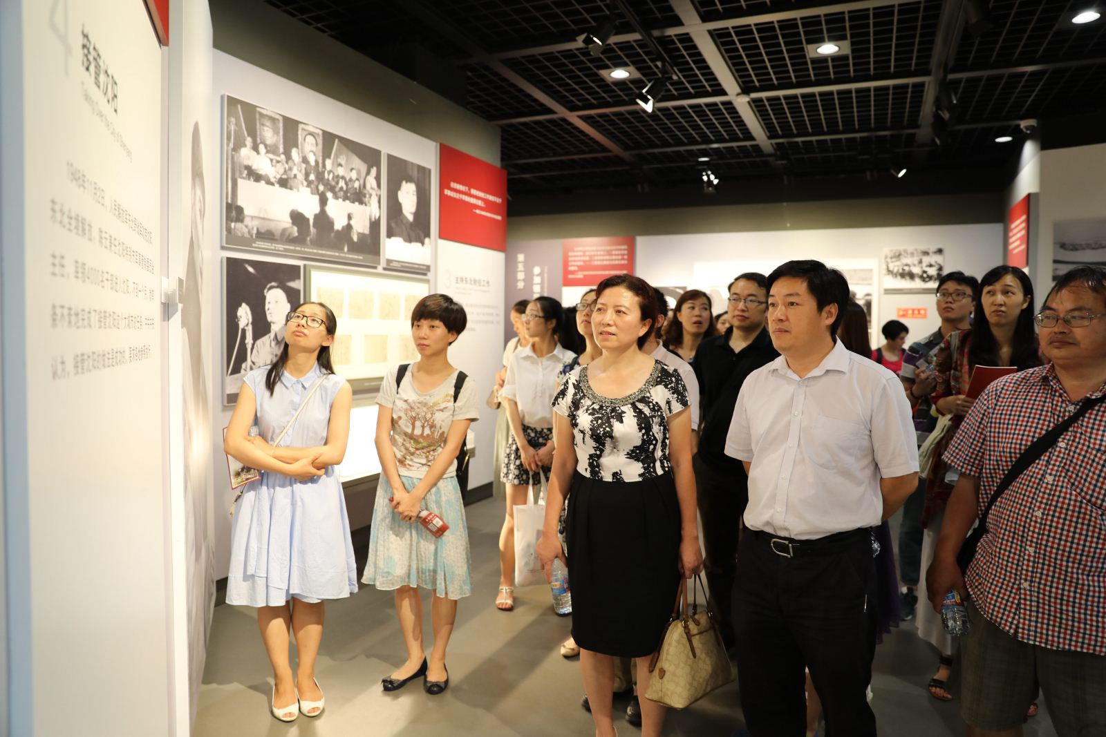 学习陈云五种精神，争做“两学一做”先锋 ——计算机科学与世俱杯sjb官网师生党员赴陈云纪念馆参观学习
