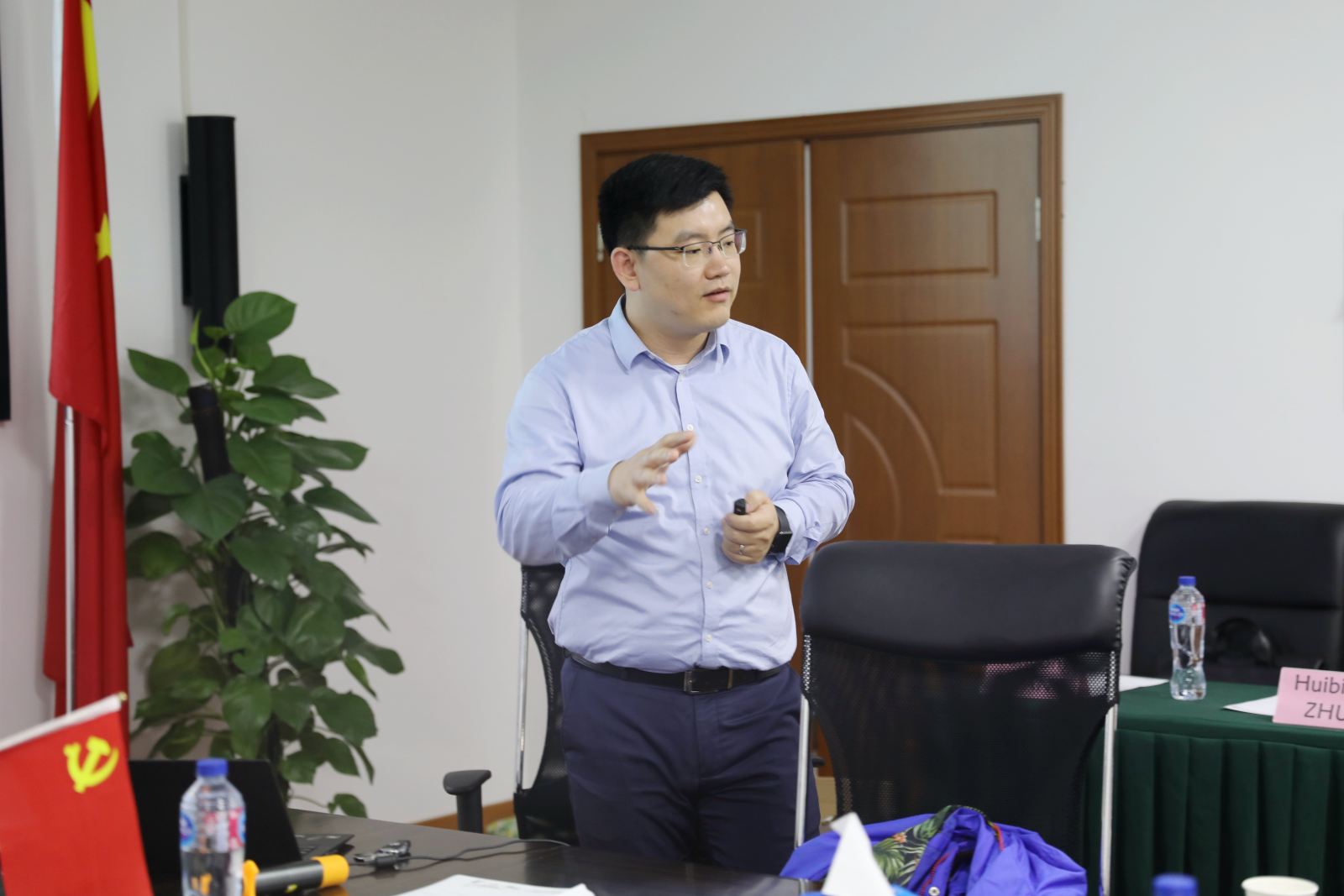 图灵奖获得者Joseph Sifakis与计软学院研究团队开展学术交流