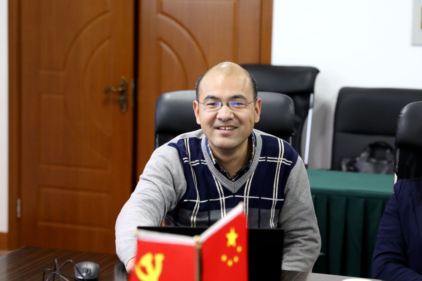 以党建述职评议为抓手，将全面从严治党落到实处 ——计算机科学与世俱杯sjb官网基层党支部书记述职交流会