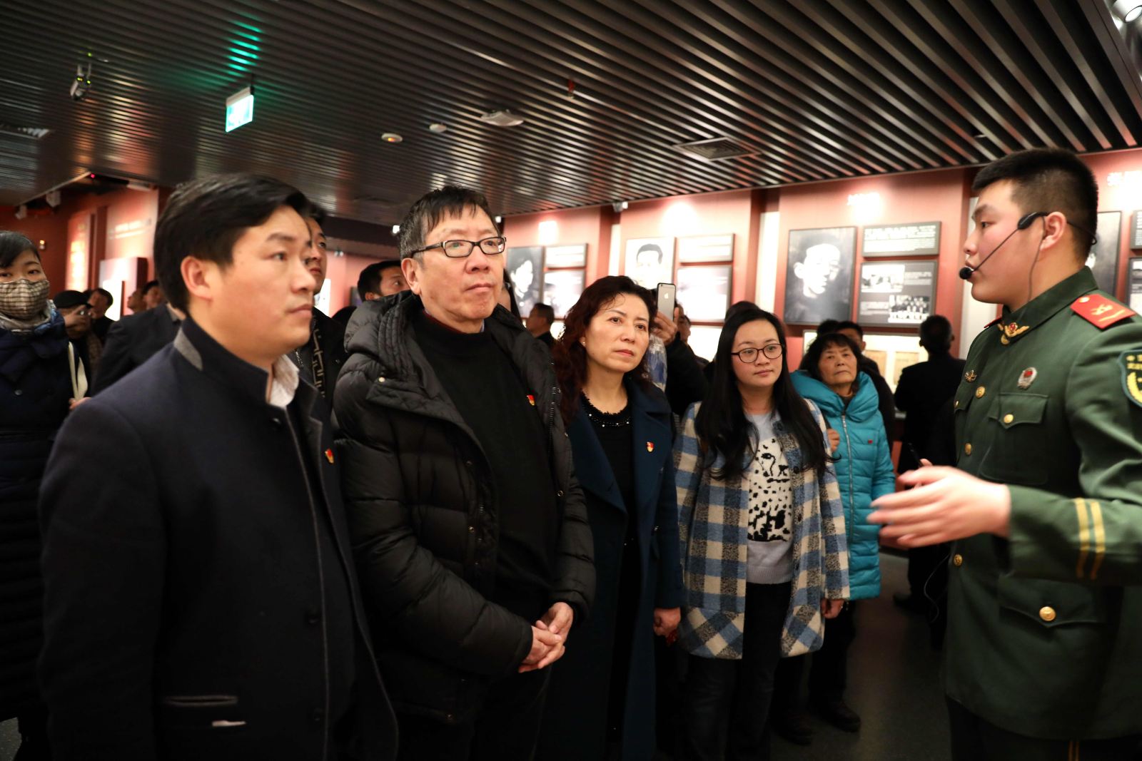 不忘初心，继续前行——计算机科学与世俱杯sjb官网党委委员瞻仰中共一大会址重温入党誓词