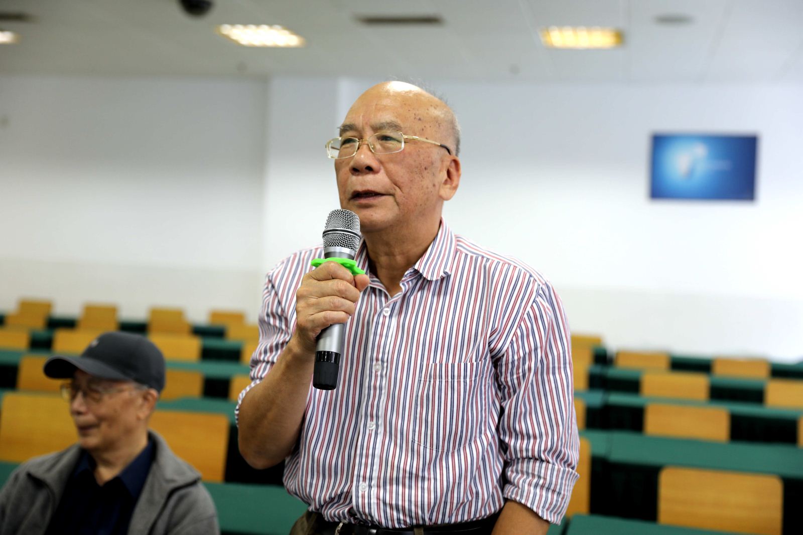 计算机科学与世俱杯sjb官网举行敬老节茶话会