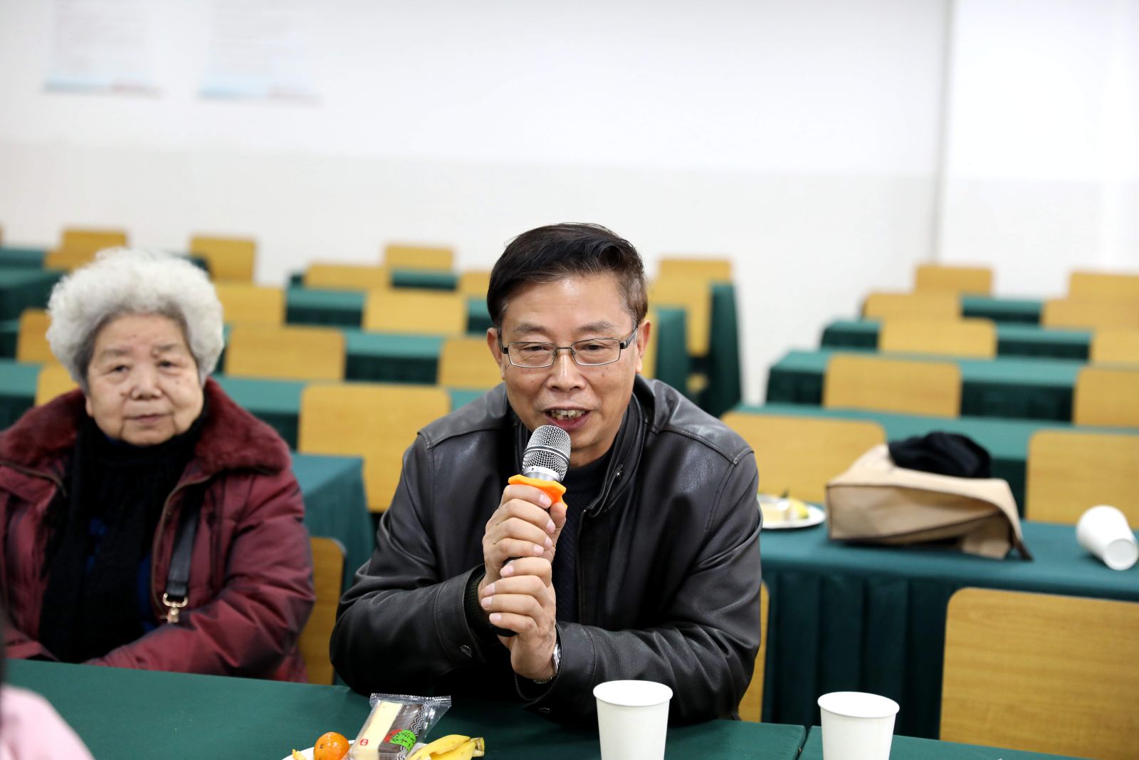 计算机科学与世俱杯sjb官网举行2018年退休教职工新春茶话会