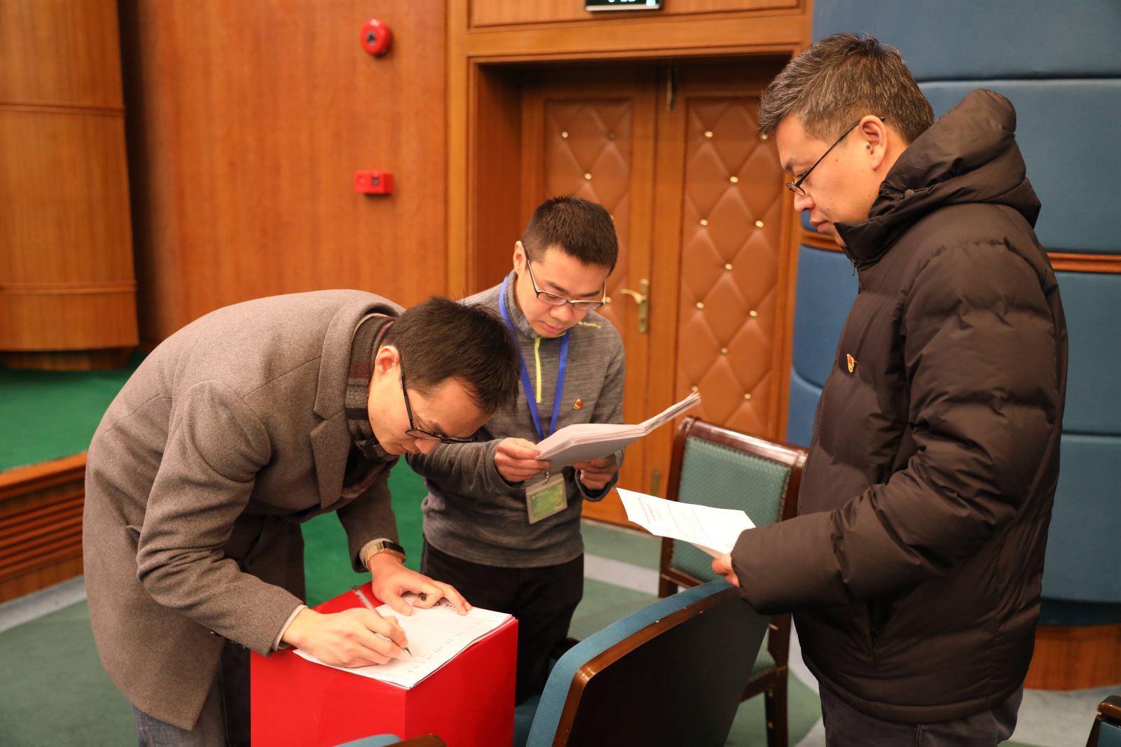 跨越新征程 聚力谱新篇——计算机科学与世俱杯sjb官网举行第一次党员代表大会