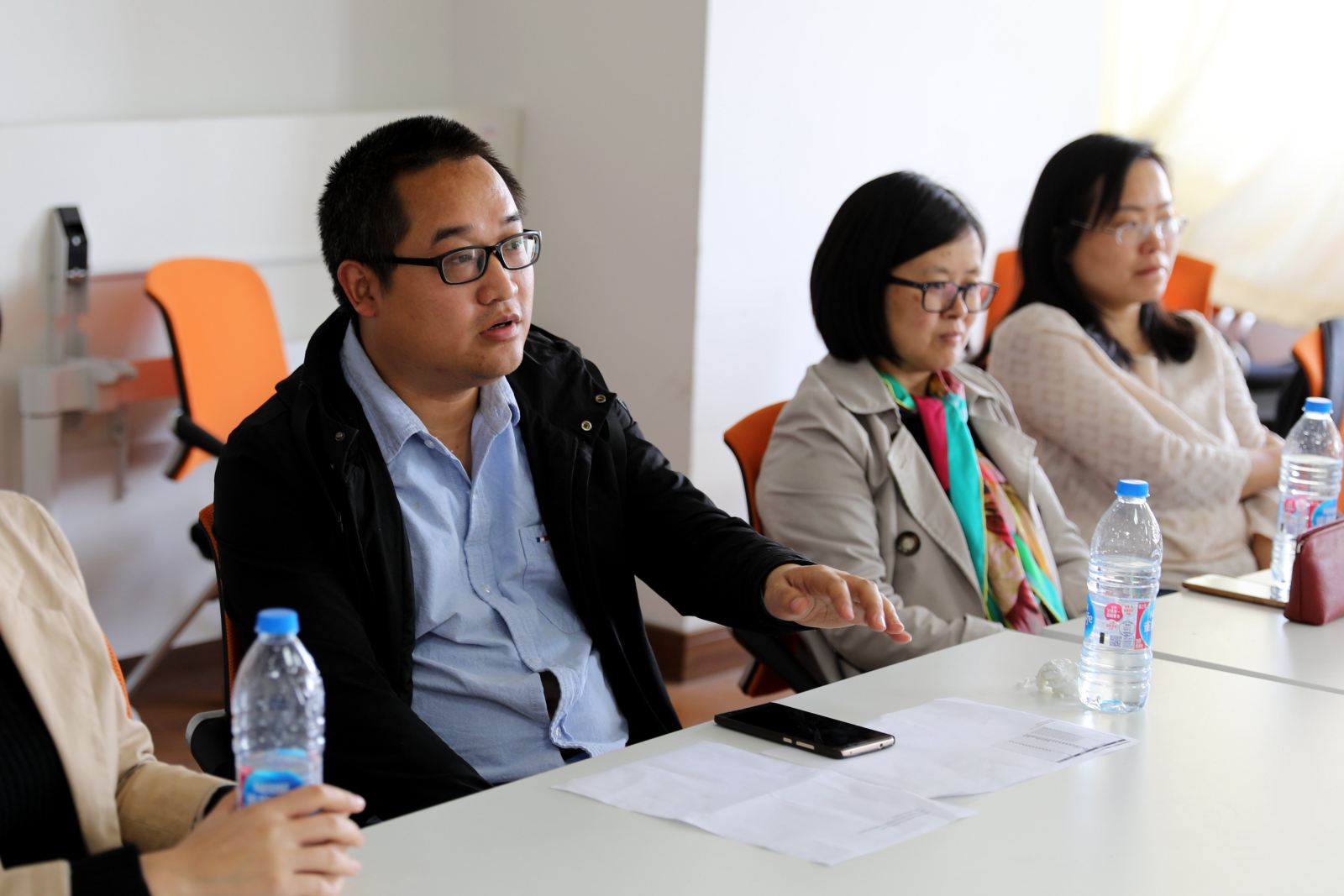 计算机科学与世俱杯sjb官网举行青年教师座谈会