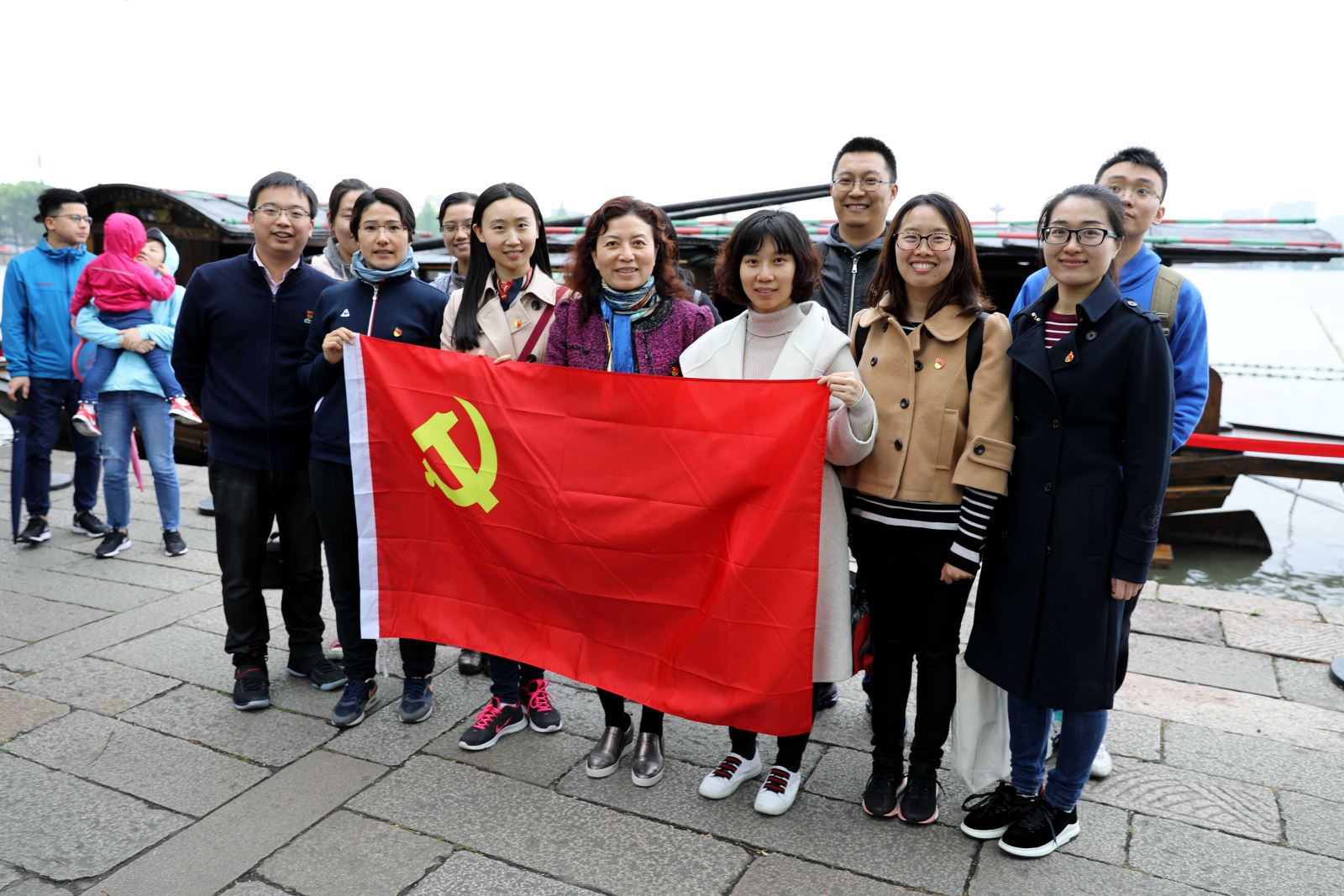 学习“红船精神”  不忘初心 牢记使命 --华东师大计算机科学与世俱杯sjb官网党委与市科委计划处党支部赴嘉兴南湖学习