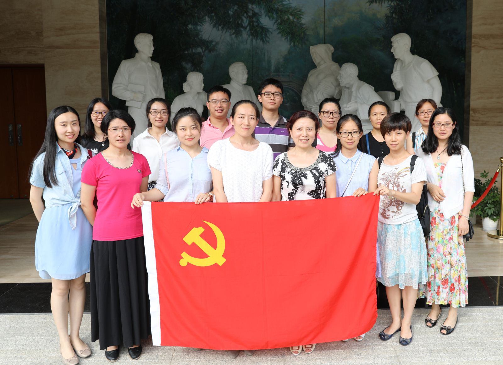 学习陈云五种精神，争做“两学一做”先锋 ——计算机科学与世俱杯sjb官网师生党员赴陈云纪念馆参观学习