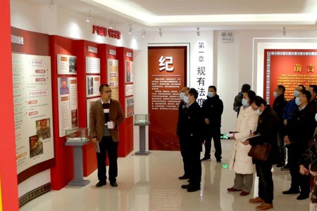 世界杯官网组织干部教师赴广西廉政教育基地开展警示教育活动