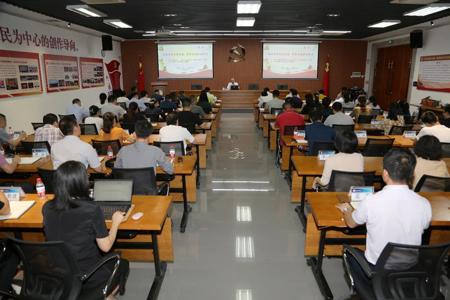 世界杯官网开展中青年领导干部学习培训 专题学习习近平总书记在中央党校（国家行政学院）中青年干部培训班开班式上的重要讲话精神